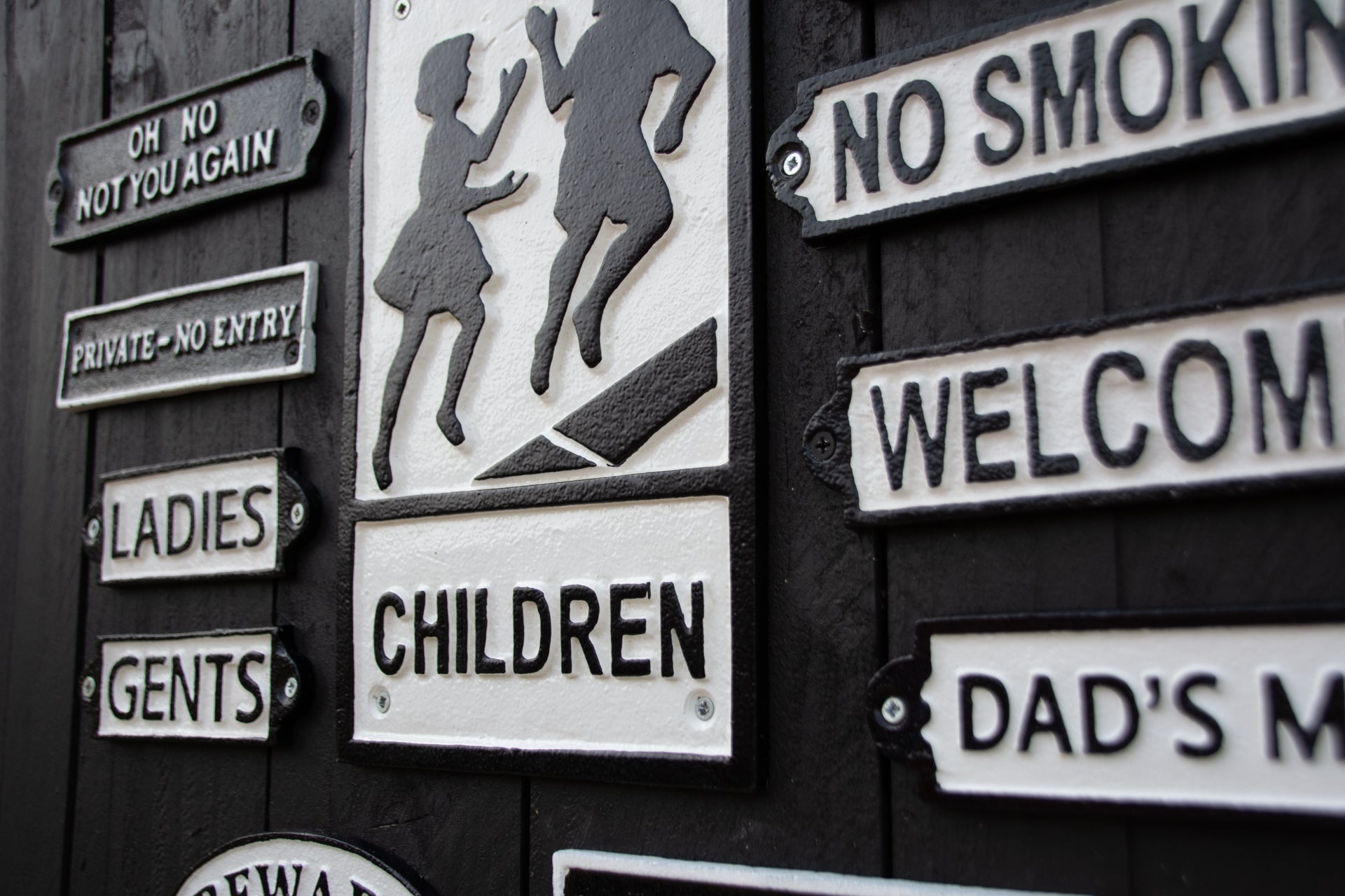 Iron Sign Shop
